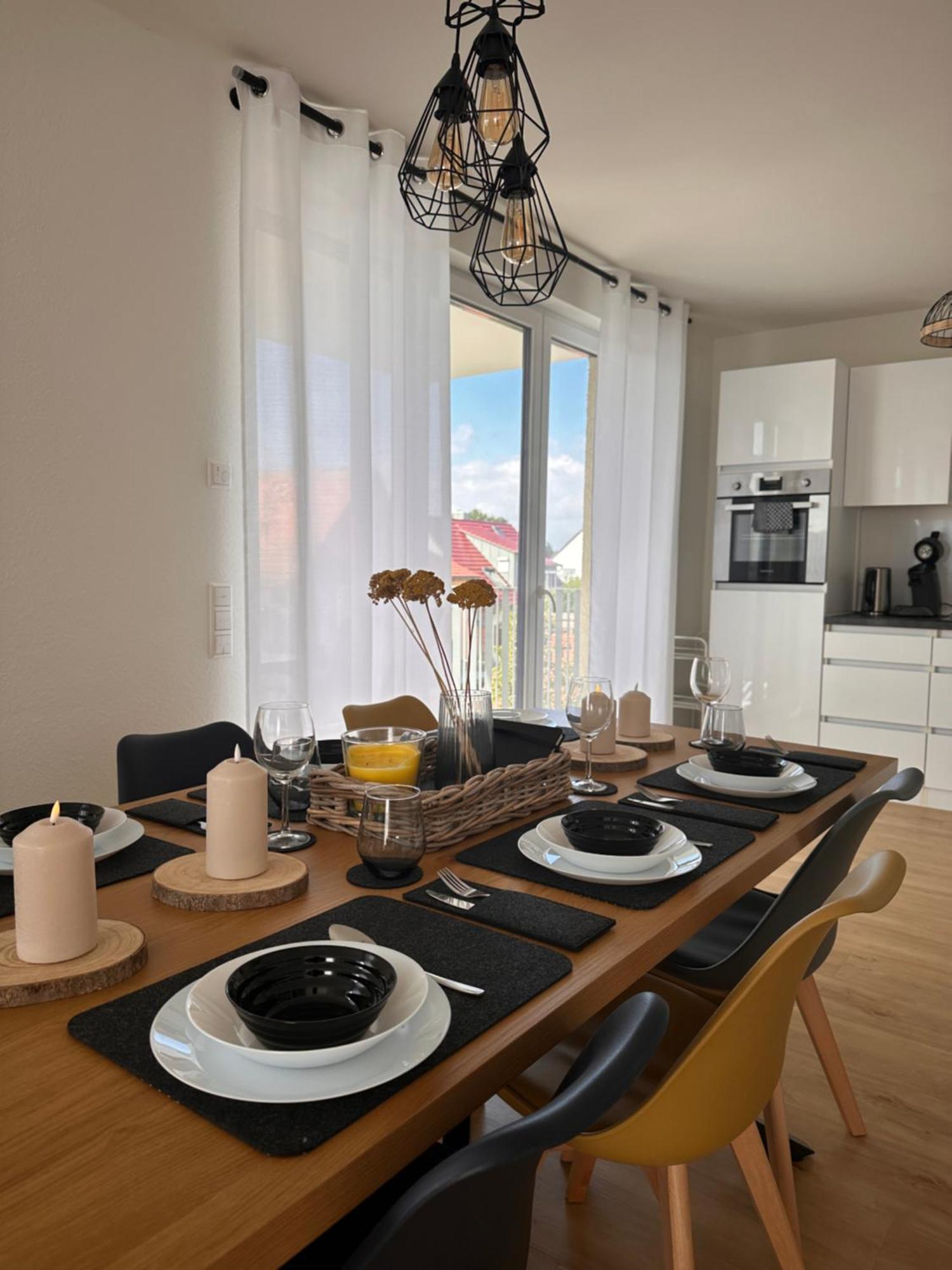 Amao-Sepia I 86Qm I King-Size Beds I Netflix I Privat Balcony I Free Parking I Near Europapark Leilighet Rheinhausen Eksteriør bilde
